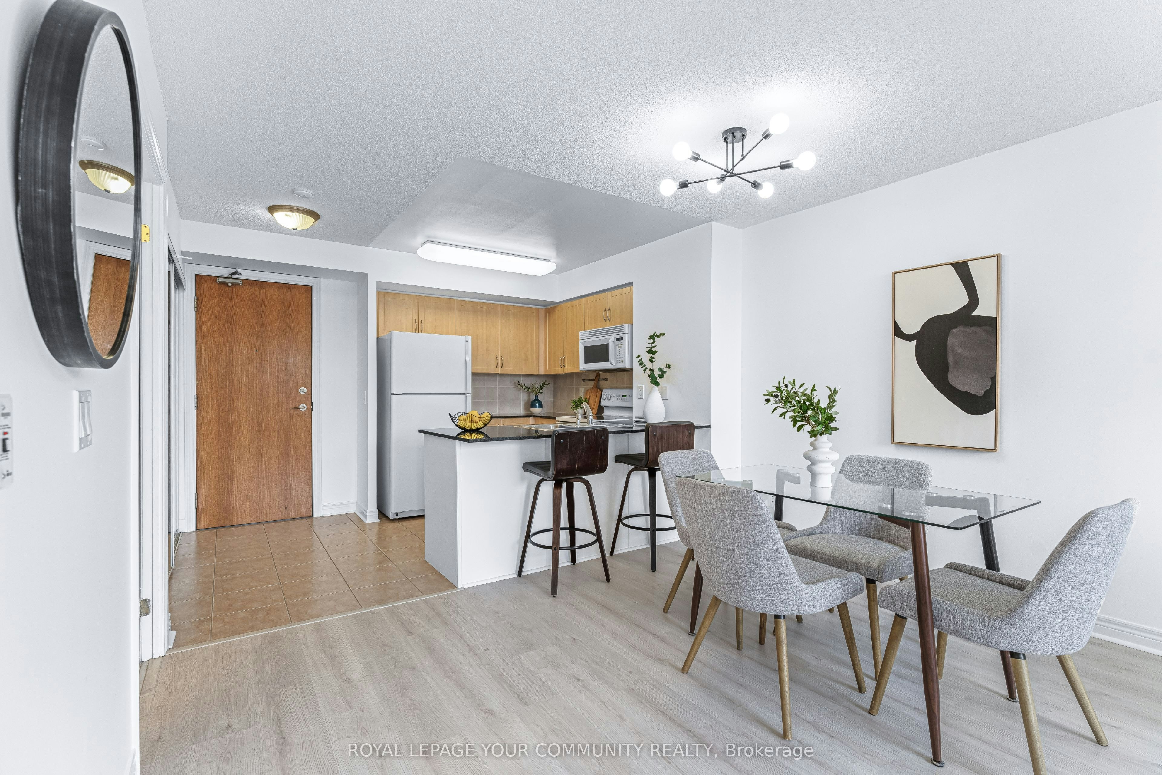 215-50 Disera Drive, Vaughan, ON, L4J 9E9 - 10