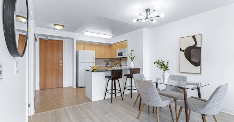 215-50 Disera Drive, Vaughan, ON, L4J 9E9 - 10