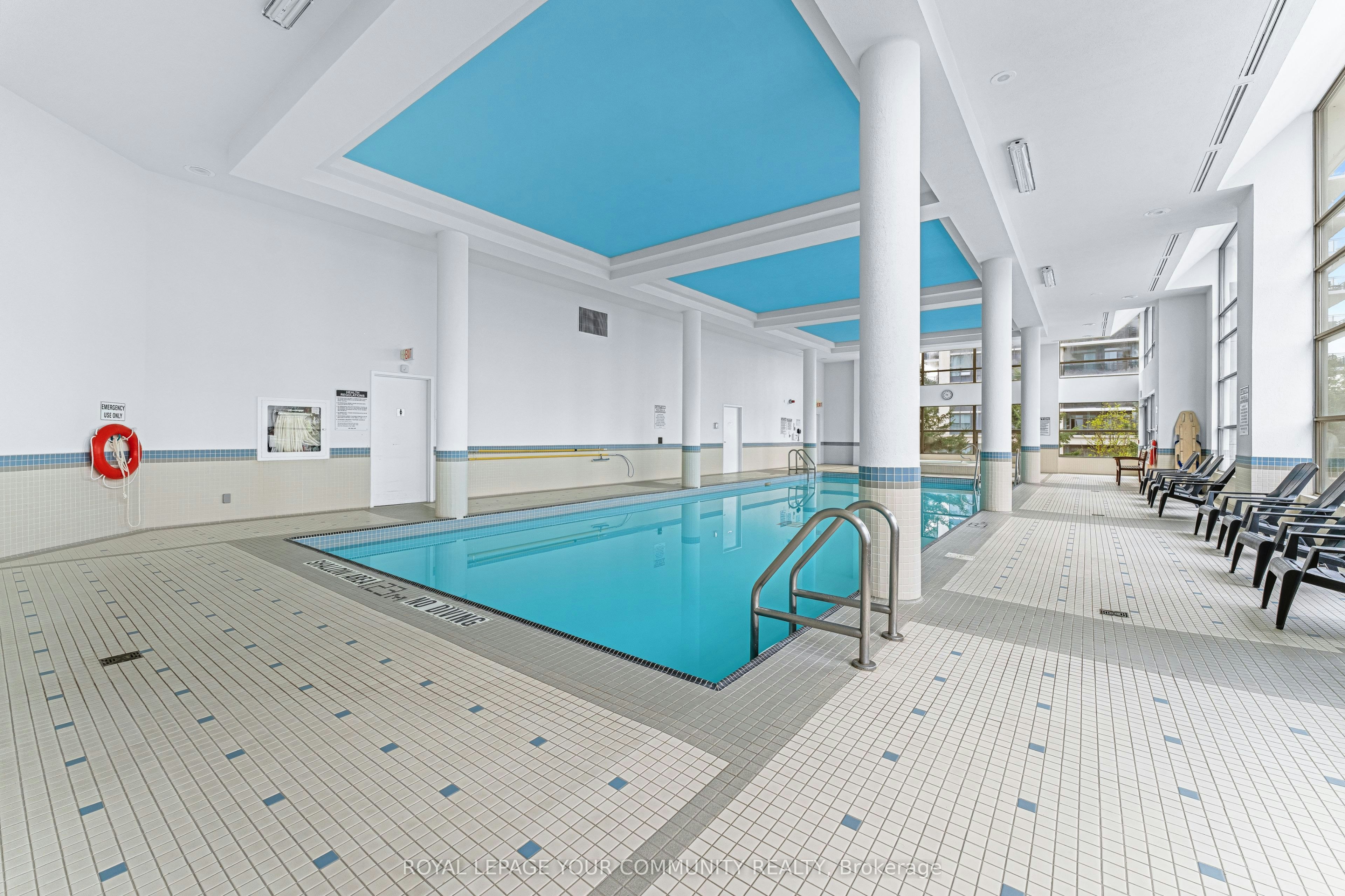 215-50 Disera Drive, Vaughan, ON, L4J 9E9 - 32