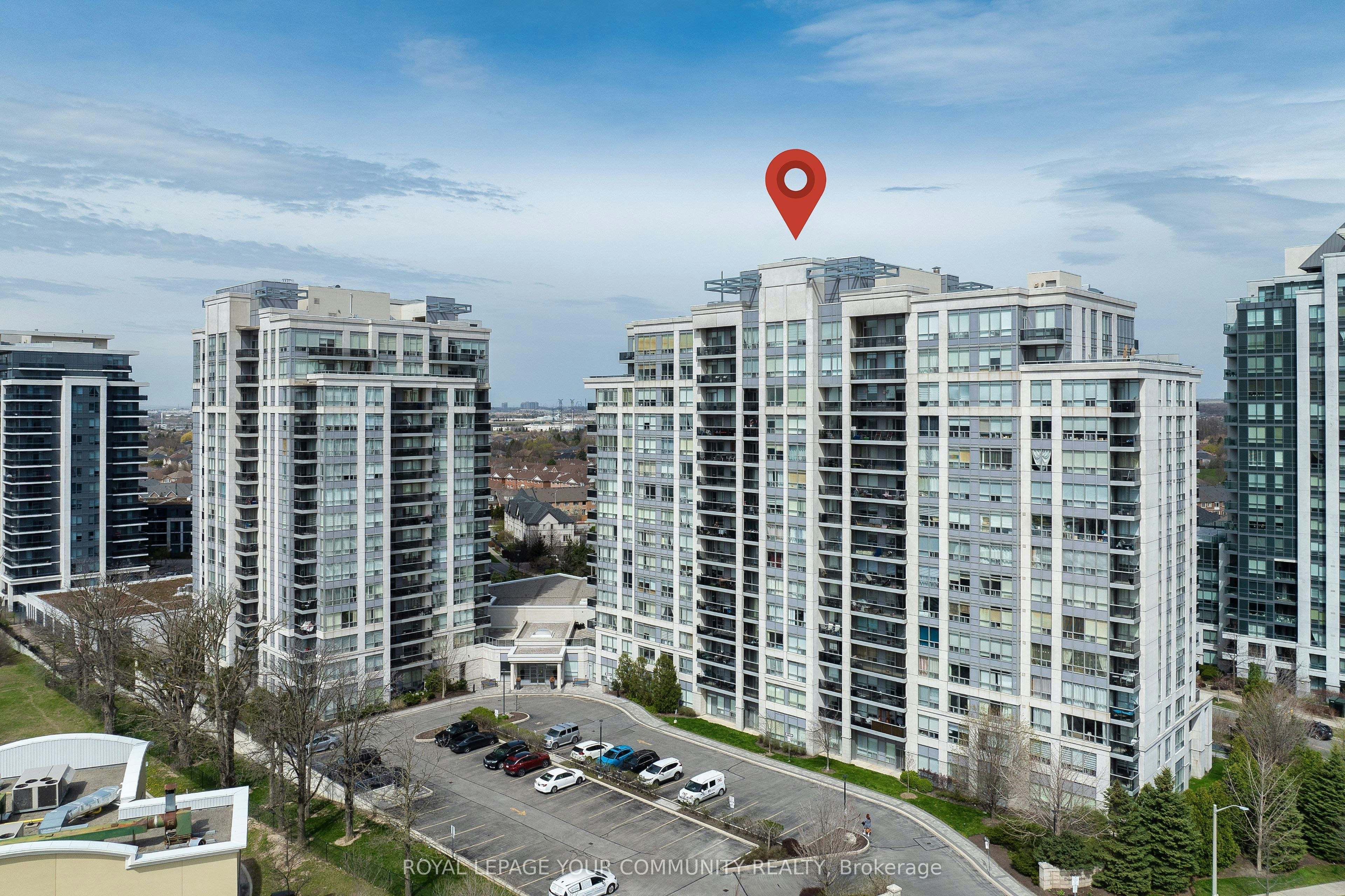 215-50 Disera Drive, Vaughan, ON, L4J 9E9 - 2