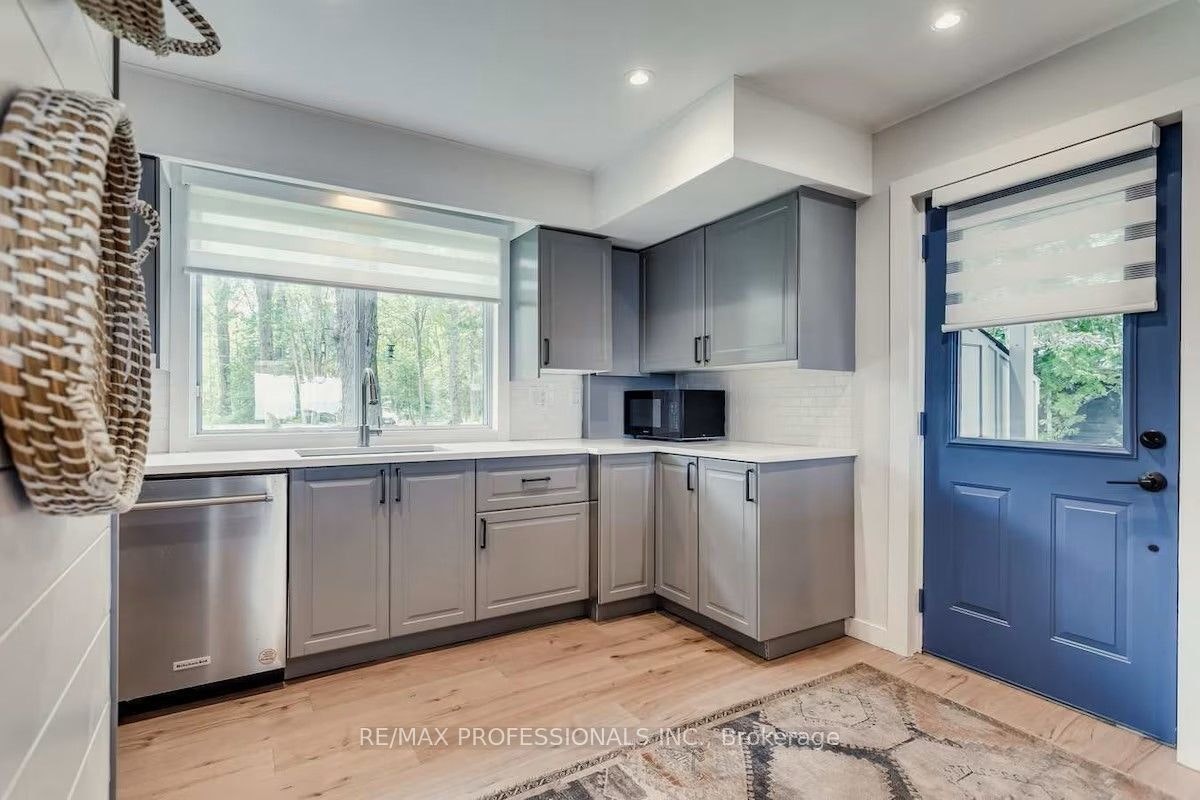 3465 Glenhaven Beach Road, Innisfil, ON, L9S 2Z2 - 6