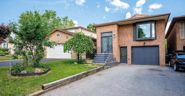 79 Maplegrove Avenue, Bradford West Gwillimbury, ON, L3Z 1R9 - 2