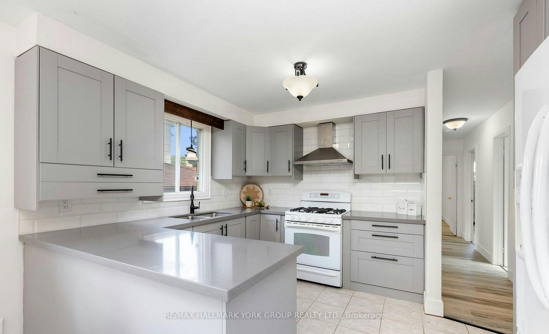 79 Maplegrove Avenue, Bradford West Gwillimbury, ON, L3Z 1R9 - 12