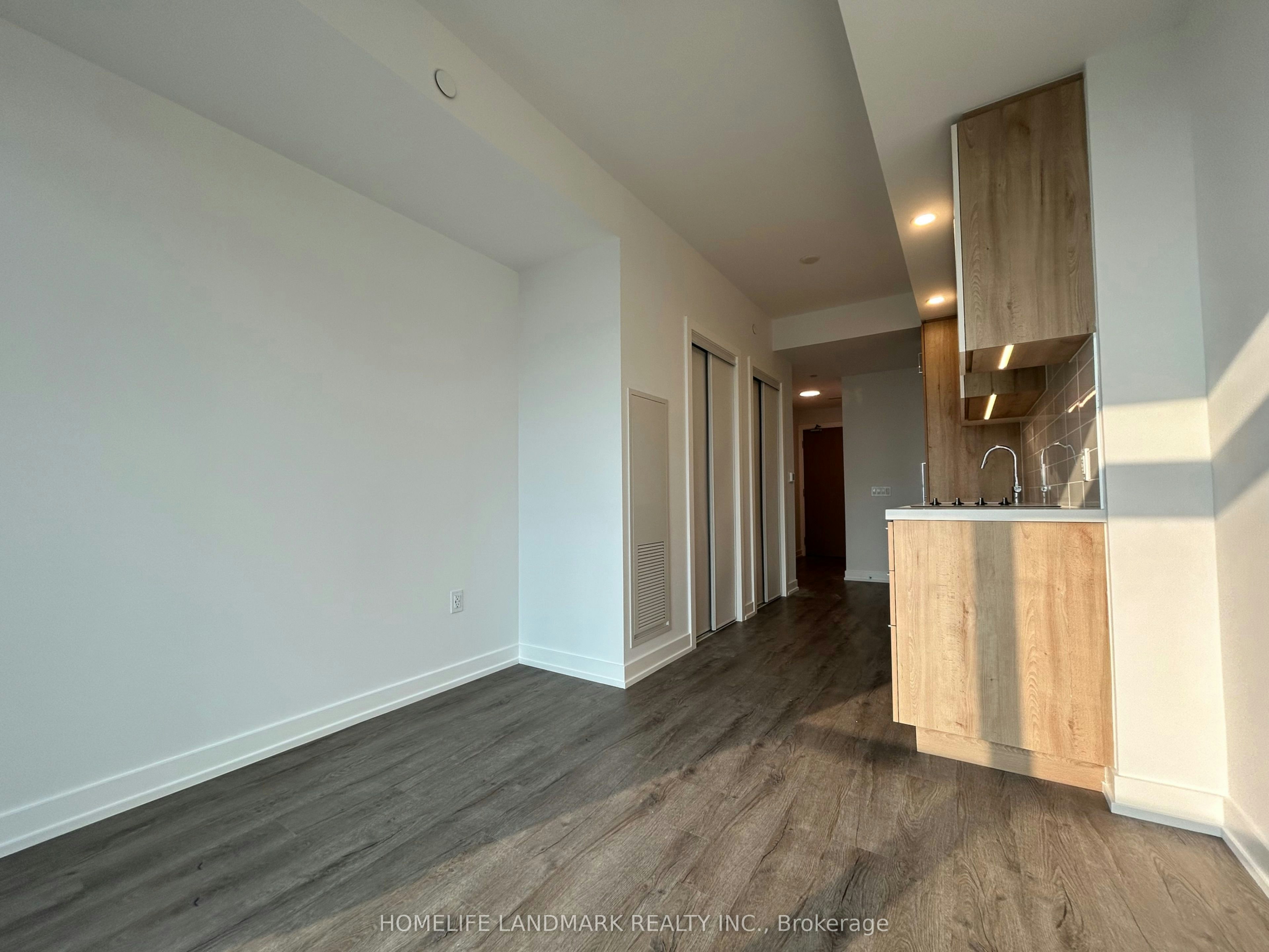 803-21 Meadowdale Road, Vaughan, ON, L4K 0H6 - 4