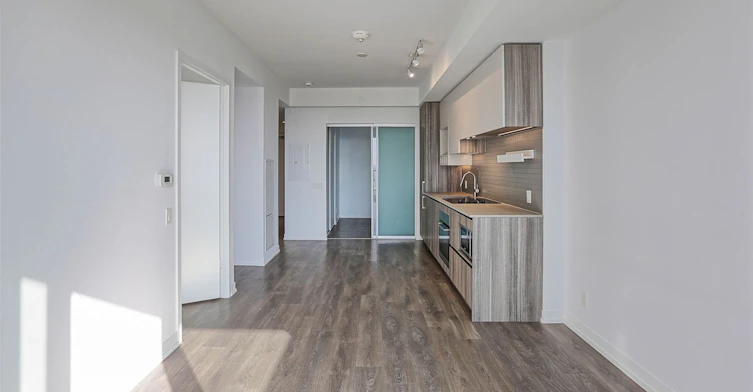 3707-898 Portage Parkway, Vaughan, ON, L4K 0J6 - 6