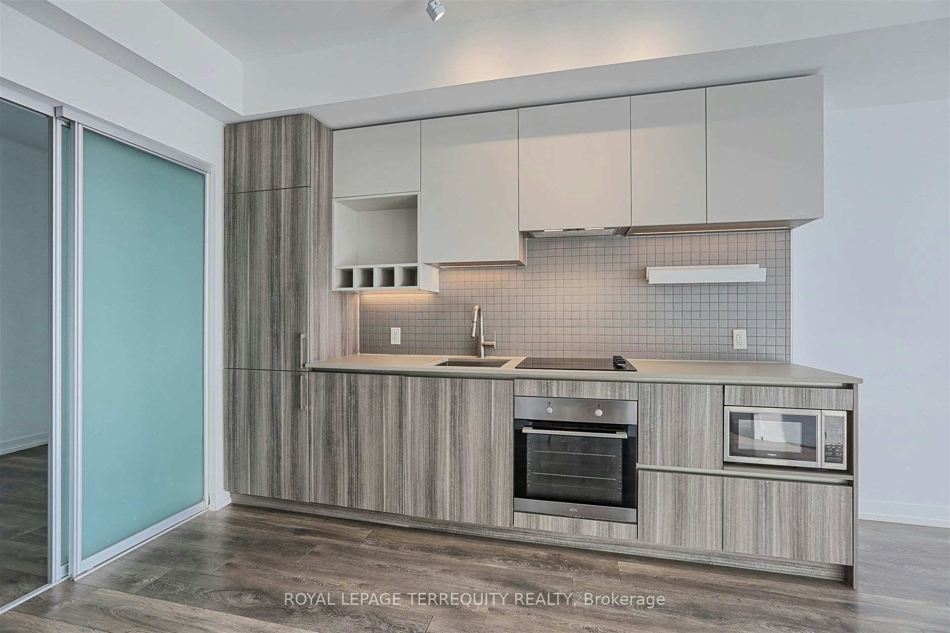 3707-898 Portage Parkway, Vaughan, ON, L4K 0J6 - 5