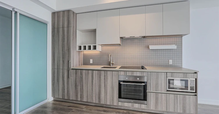 3707-898 Portage Parkway, Vaughan, ON, L4K 0J6 - 5