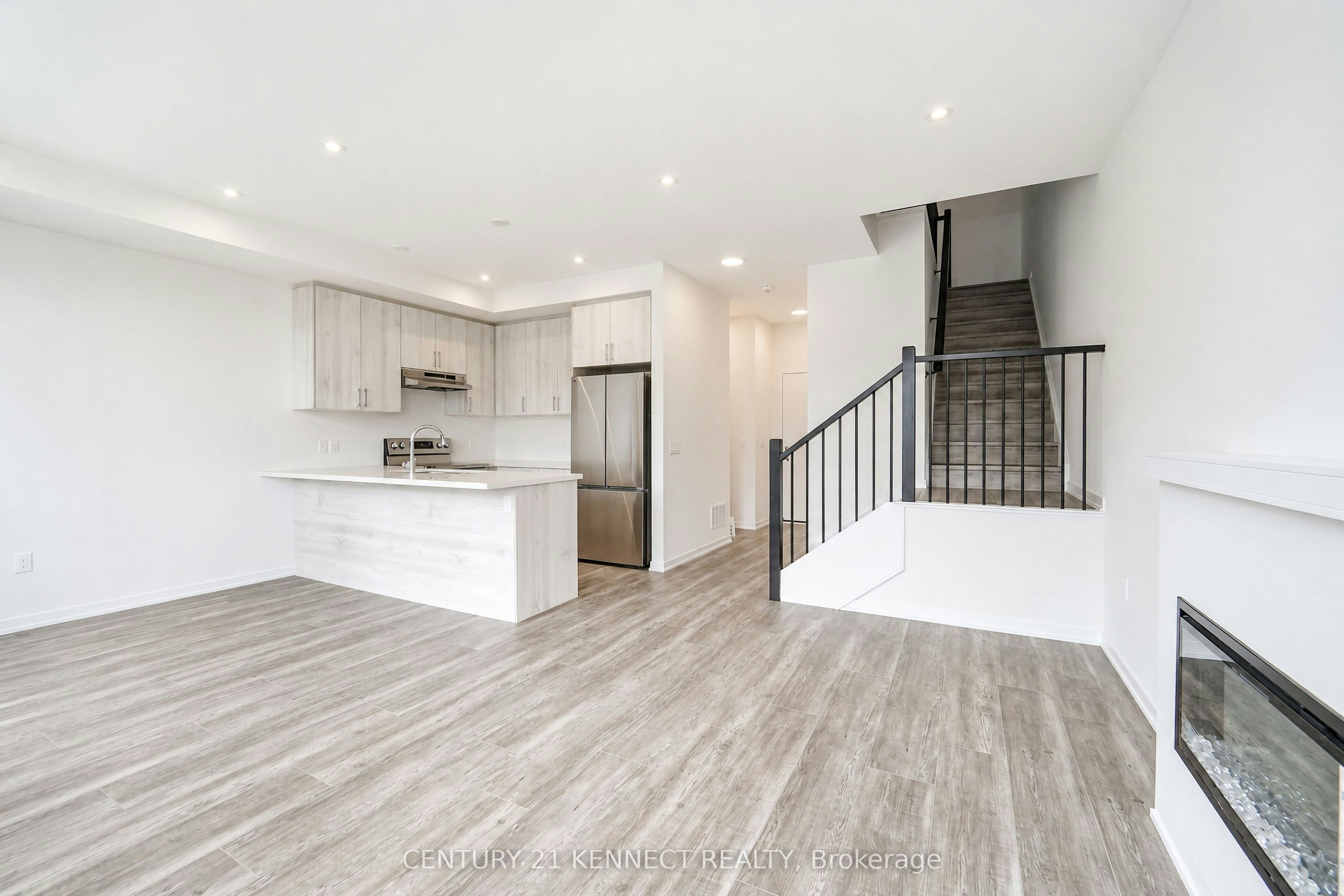 1414 19th Avenue, Richmond Hill, ON, L4S 1P3 - 6
