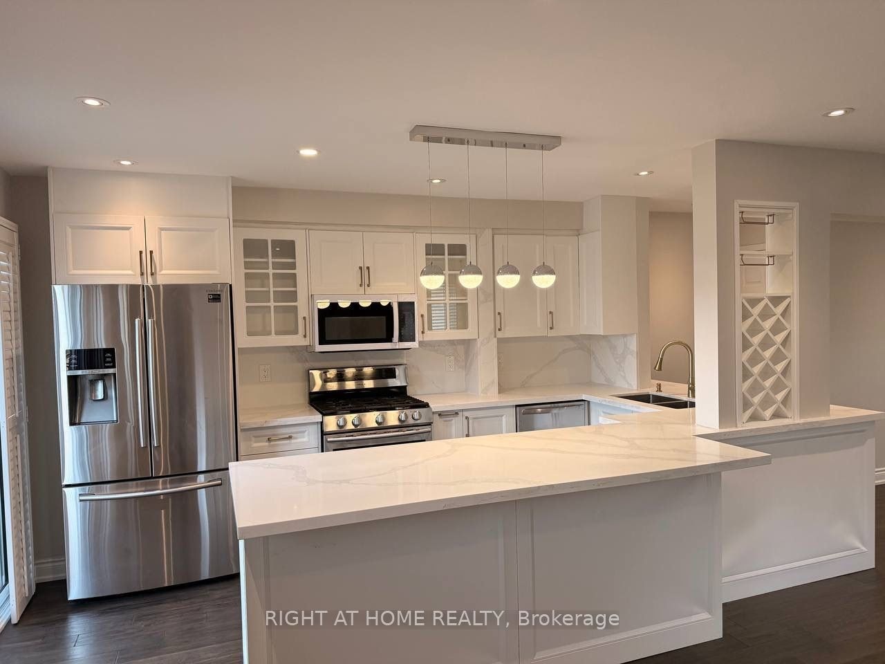 Upper-746 Walpole Crescent, Newmarket, ON, L3X 2B1 - 9