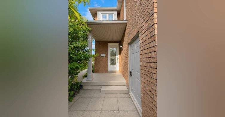 Upper-746 Walpole Crescent, Newmarket, ON, L3X 2B1 - 2