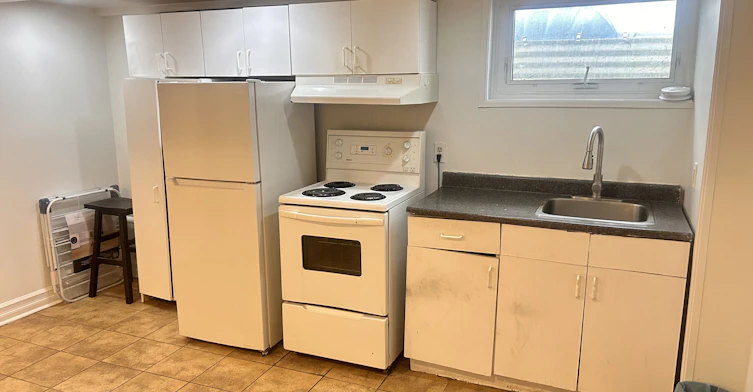420 Elmwood Avenue, Richmond Hill, ON, L4C 1M3 - 6