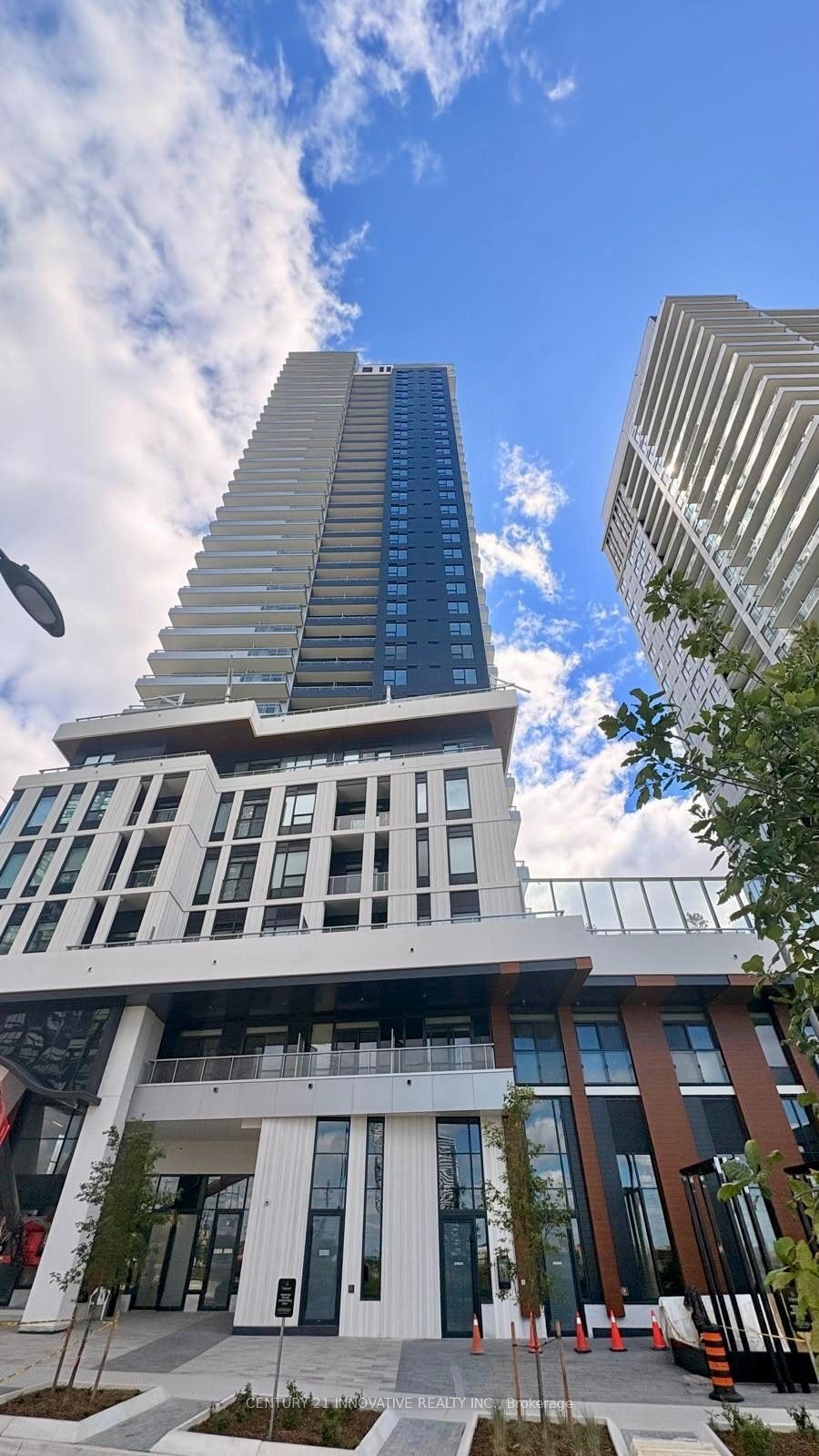 712-5 Meadowdale Road, Vaughan, ON, L4K 0C7
