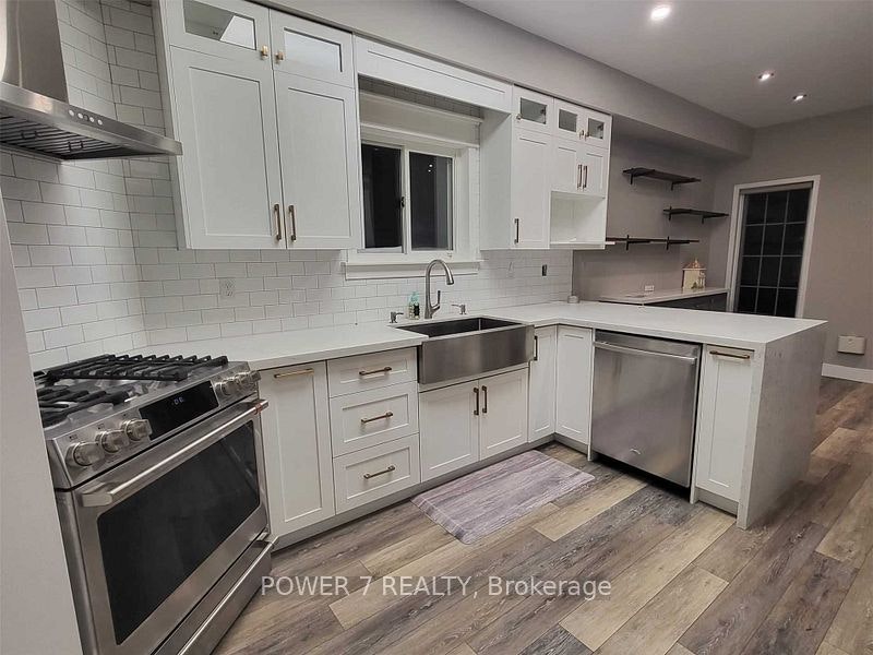 254 Bur Oak Avenue, Markham, ON, L6C 2M5