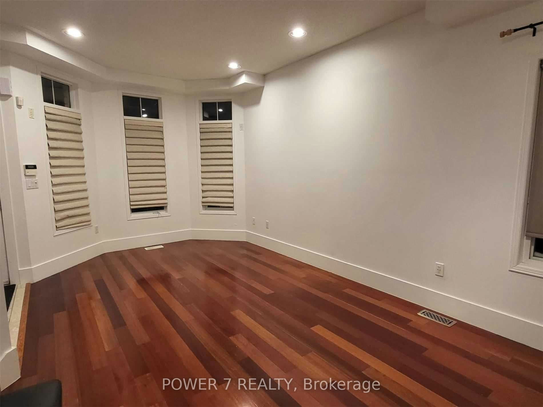 254 Bur Oak Avenue, Markham, ON, L6C 2M5 - 4