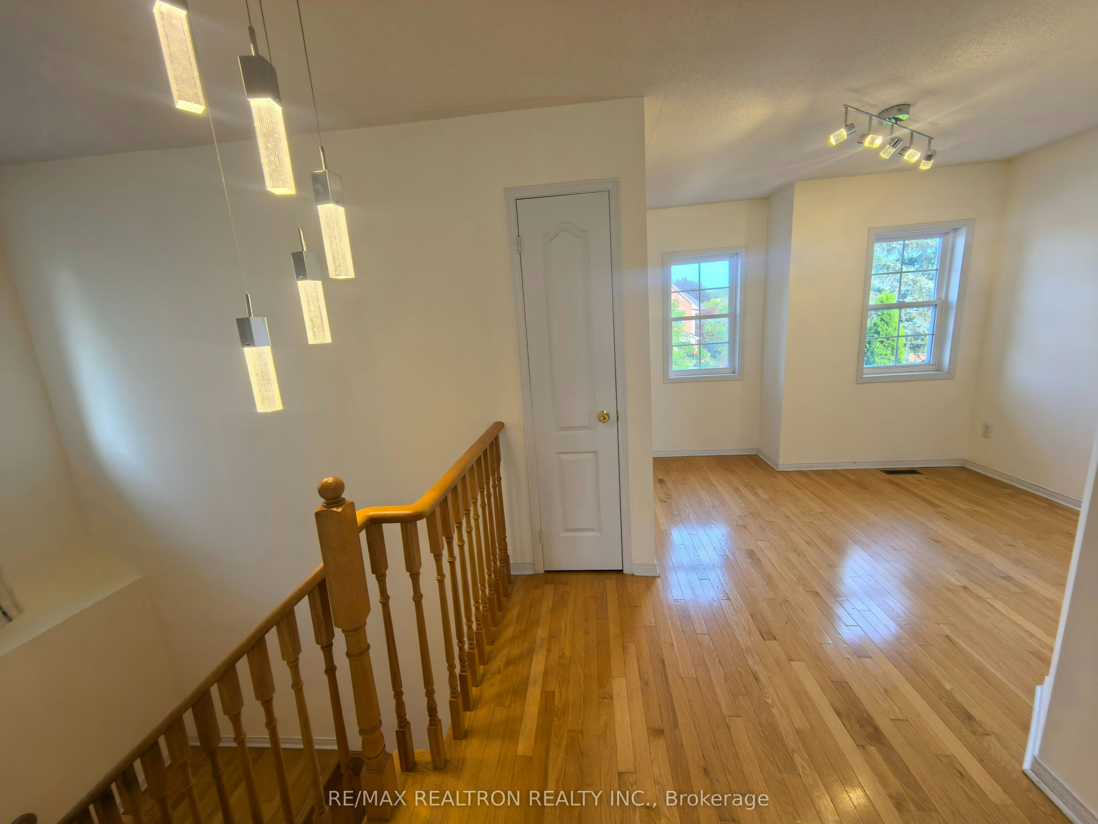 Main & 2nd Floor-18 Nantucket Drive, Richmond Hill, ON, L4E 3V1 - 21