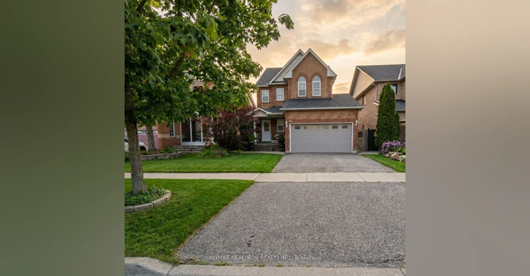 Main & 2nd Floor-18 Nantucket Drive, Richmond Hill, ON, L4E 3V1 - 3