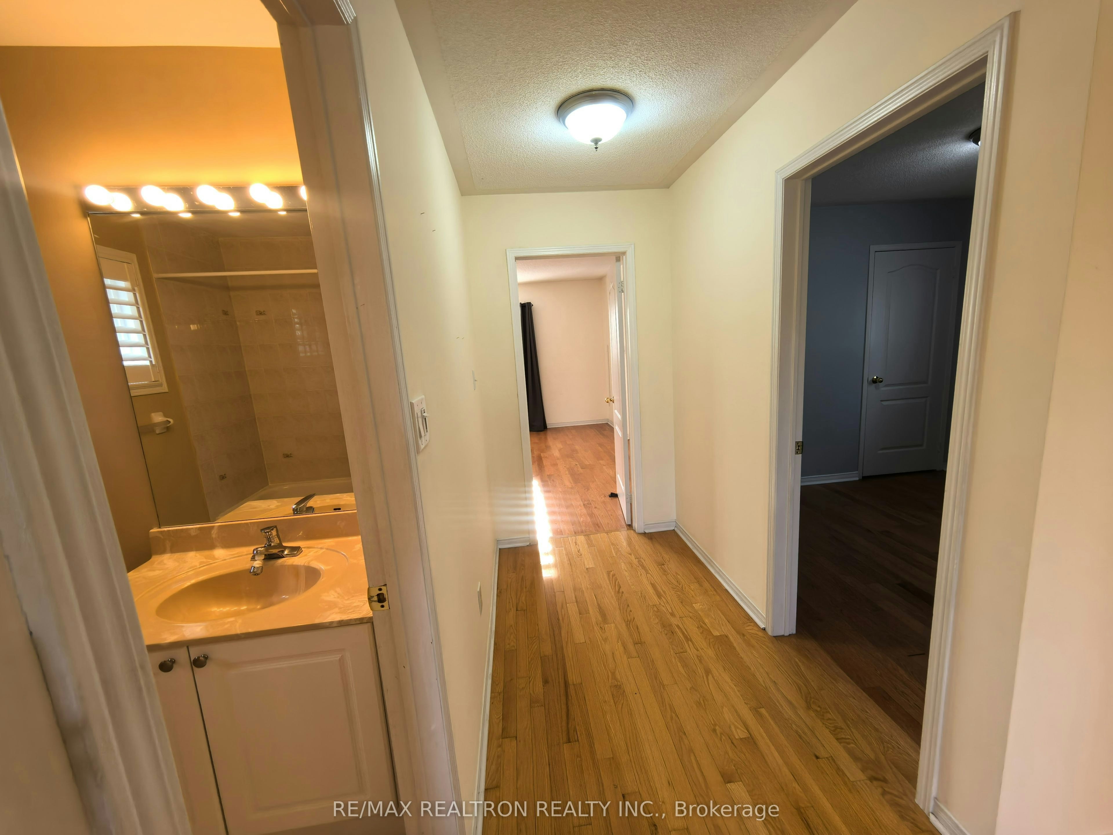 Main & 2nd Floor-18 Nantucket Drive, Richmond Hill, ON, L4E 3V1 - 27