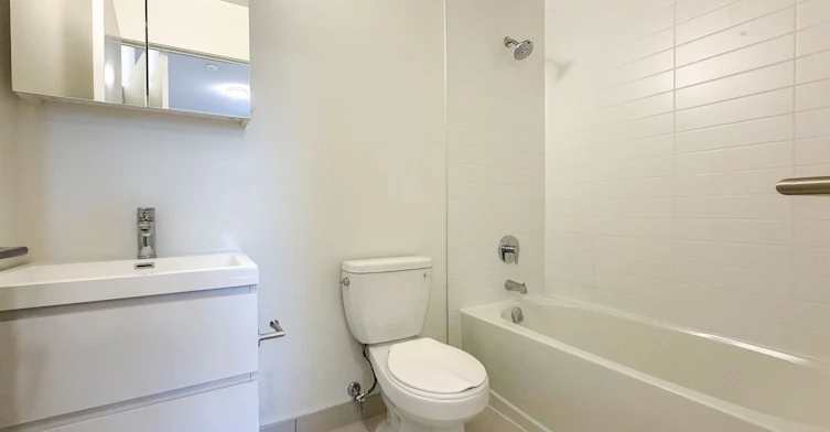 1014-292 Verdale Crossing, Markham, ON, L6G 0H6 - 9