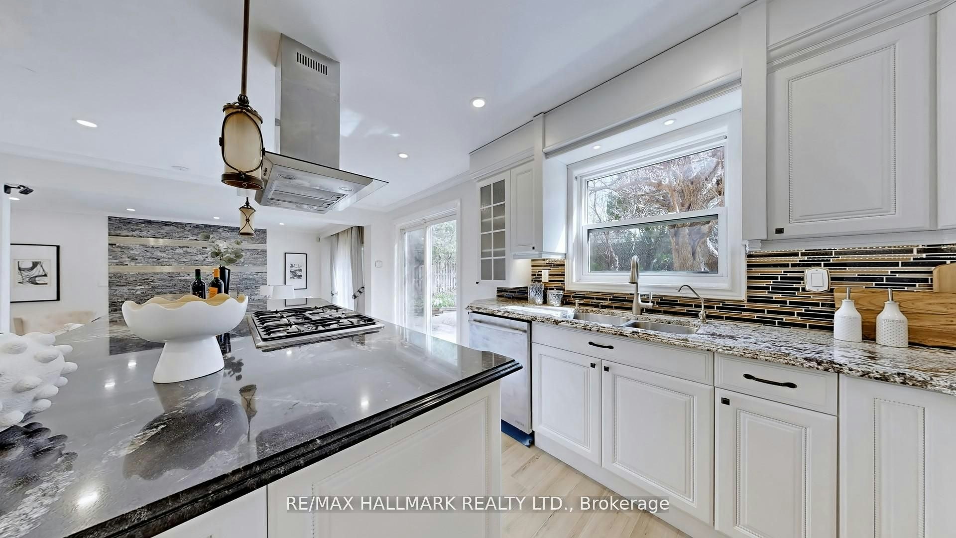 82 Windermere Crescent S, Richmond Hill, ON, L4C 6Y9 - 17