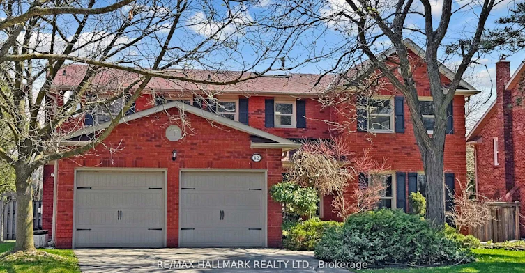 82 Windermere Crescent S, Richmond Hill, ON, L4C 6Y9 - 2