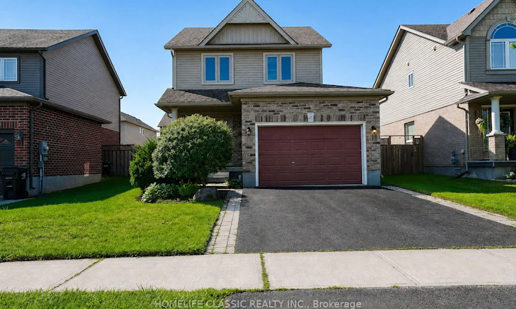 5 Irwin Crescent