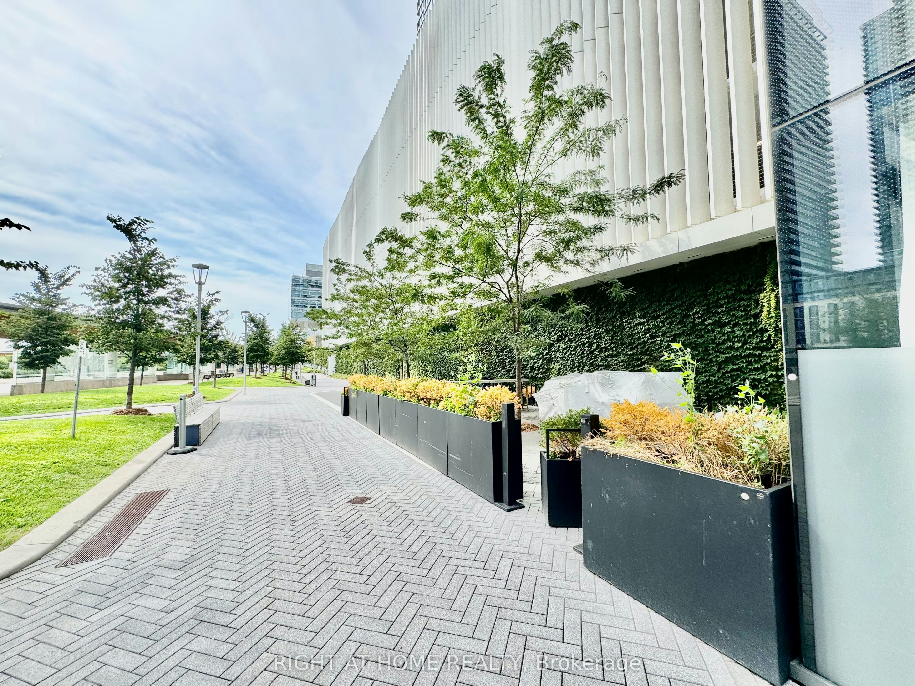 1903-898 Portage Parkway, Vaughan, ON, L4K 0J6 - 49