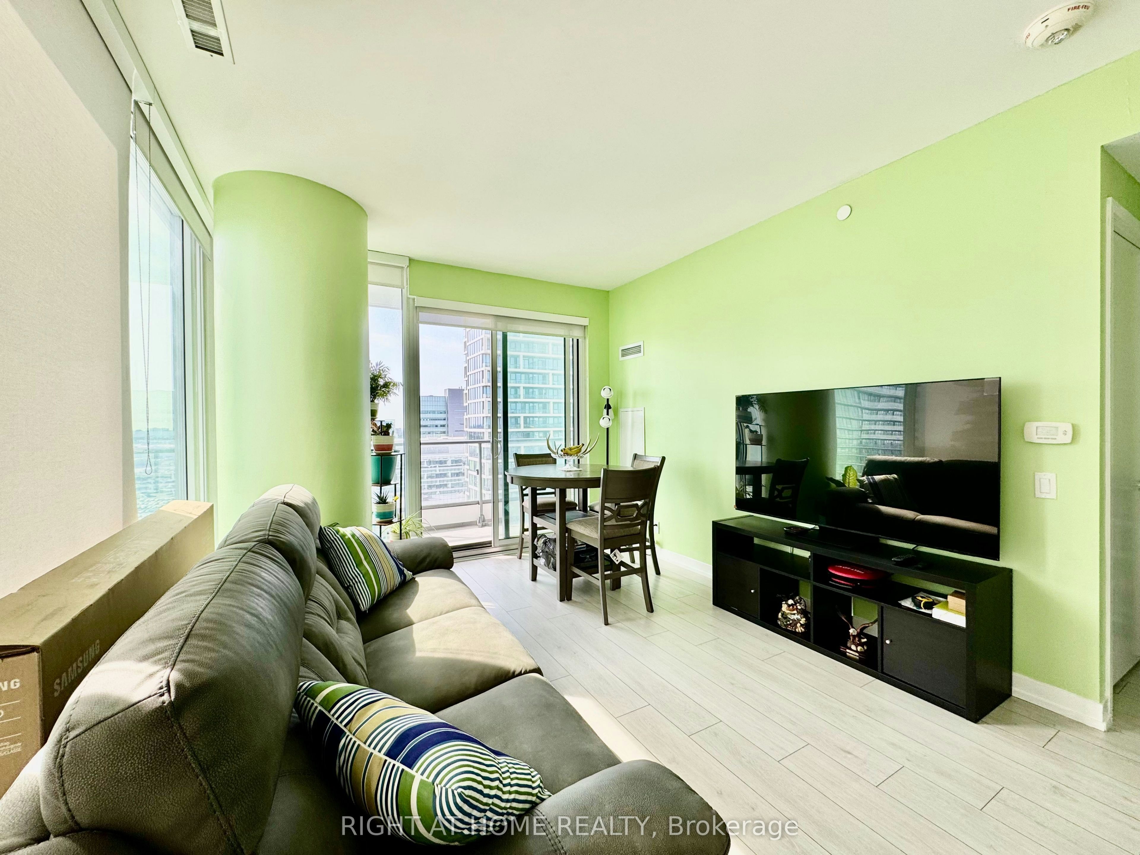 1903-898 Portage Parkway, Vaughan, ON, L4K 0J6 - 2