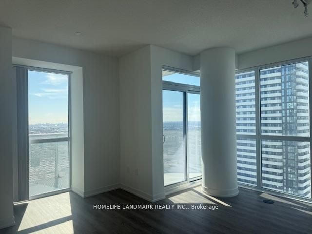 2212-8 Interchange Way, Vaughan, ON, L4K 0R2 - 4