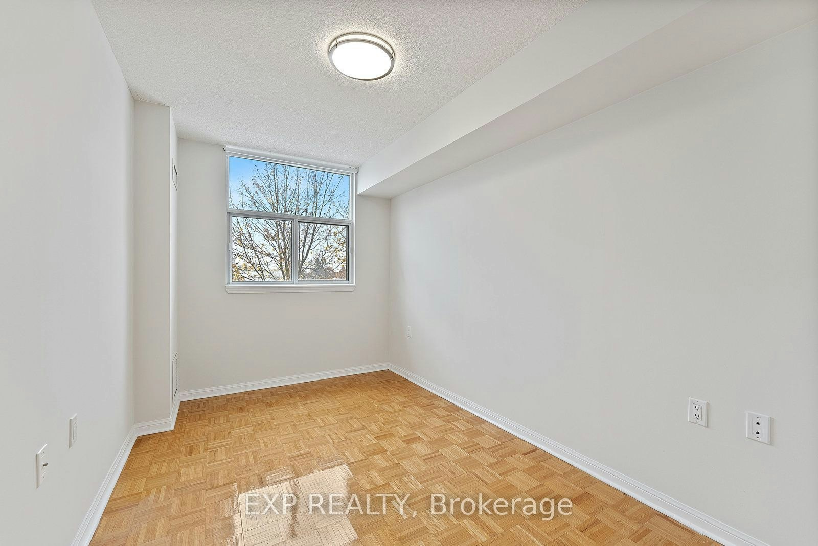 210-2506 Rutherford Road, Vaughan, ON, L4K 5N4 - 13