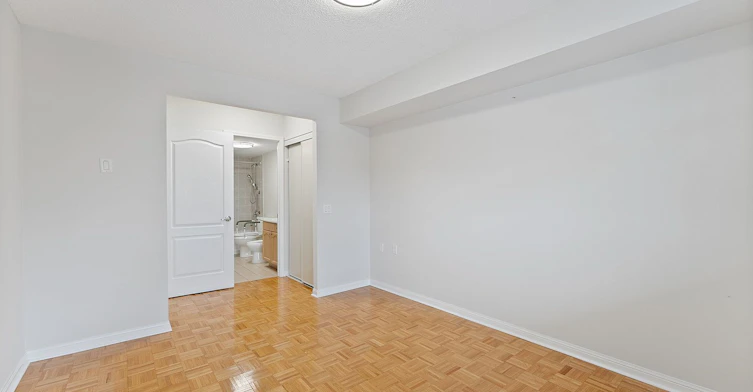 210-2506 Rutherford Road, Vaughan, ON, L4K 5N4 - 9