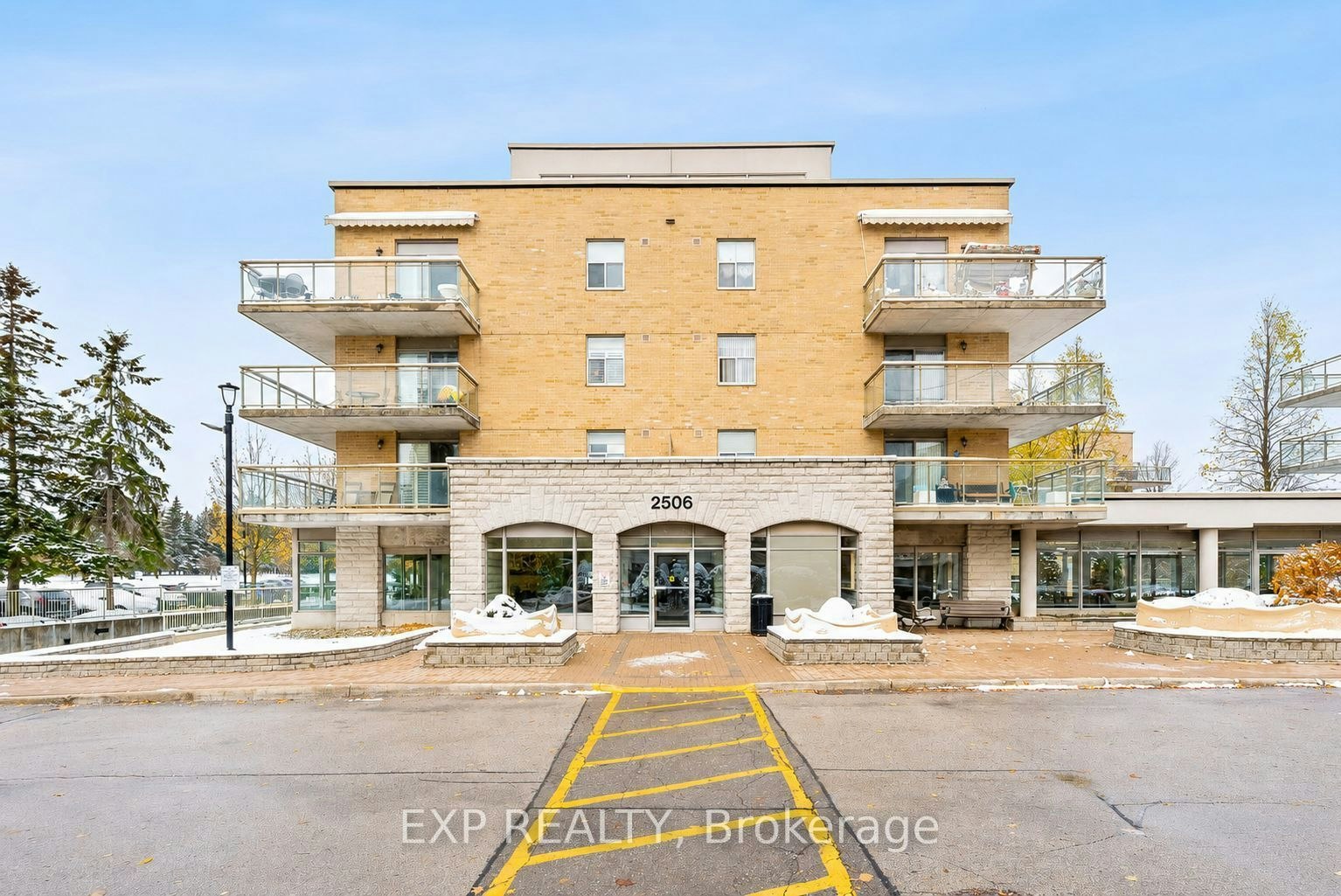 210-2506 Rutherford Road, Vaughan, ON, L4K 5N4