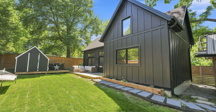 23 Mark Street, Aurora, ON, L4G 1L4 - 24