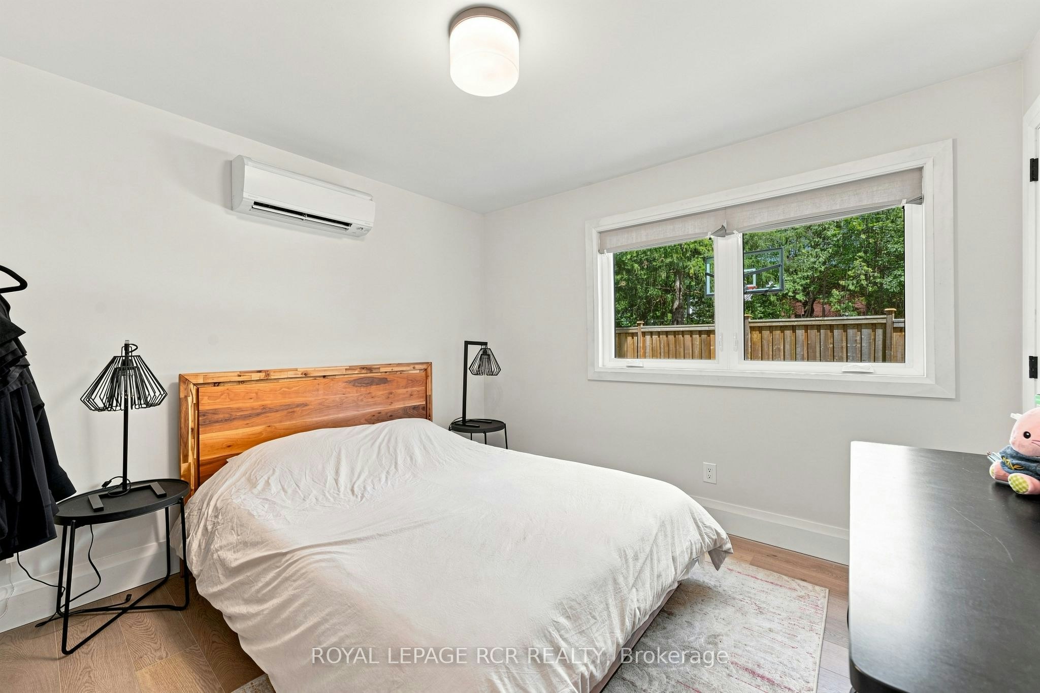 23 Mark Street, Aurora, ON, L4G 1L4 - 11