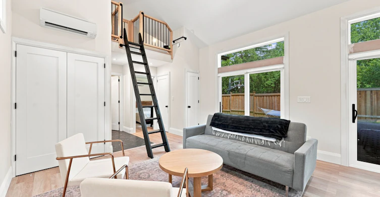 23 Mark Street, Aurora, ON, L4G 1L4 - 8