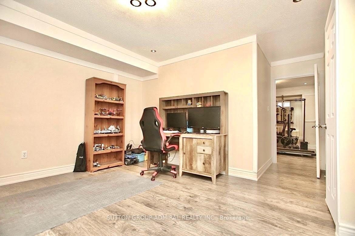 Basement-22 Waltham Crescent, Richmond Hill, ON, L4B 1Z2 - 12