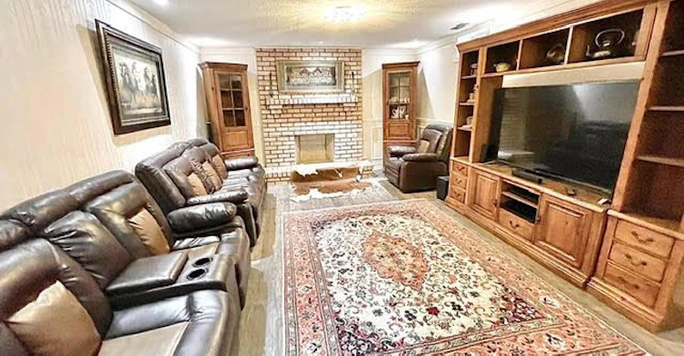 Basement-22 Waltham Crescent, Richmond Hill, ON, L4B 1Z2