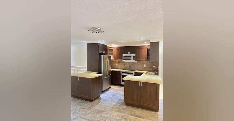 Basement-22 Waltham Crescent, Richmond Hill, ON, L4B 1Z2 - 9
