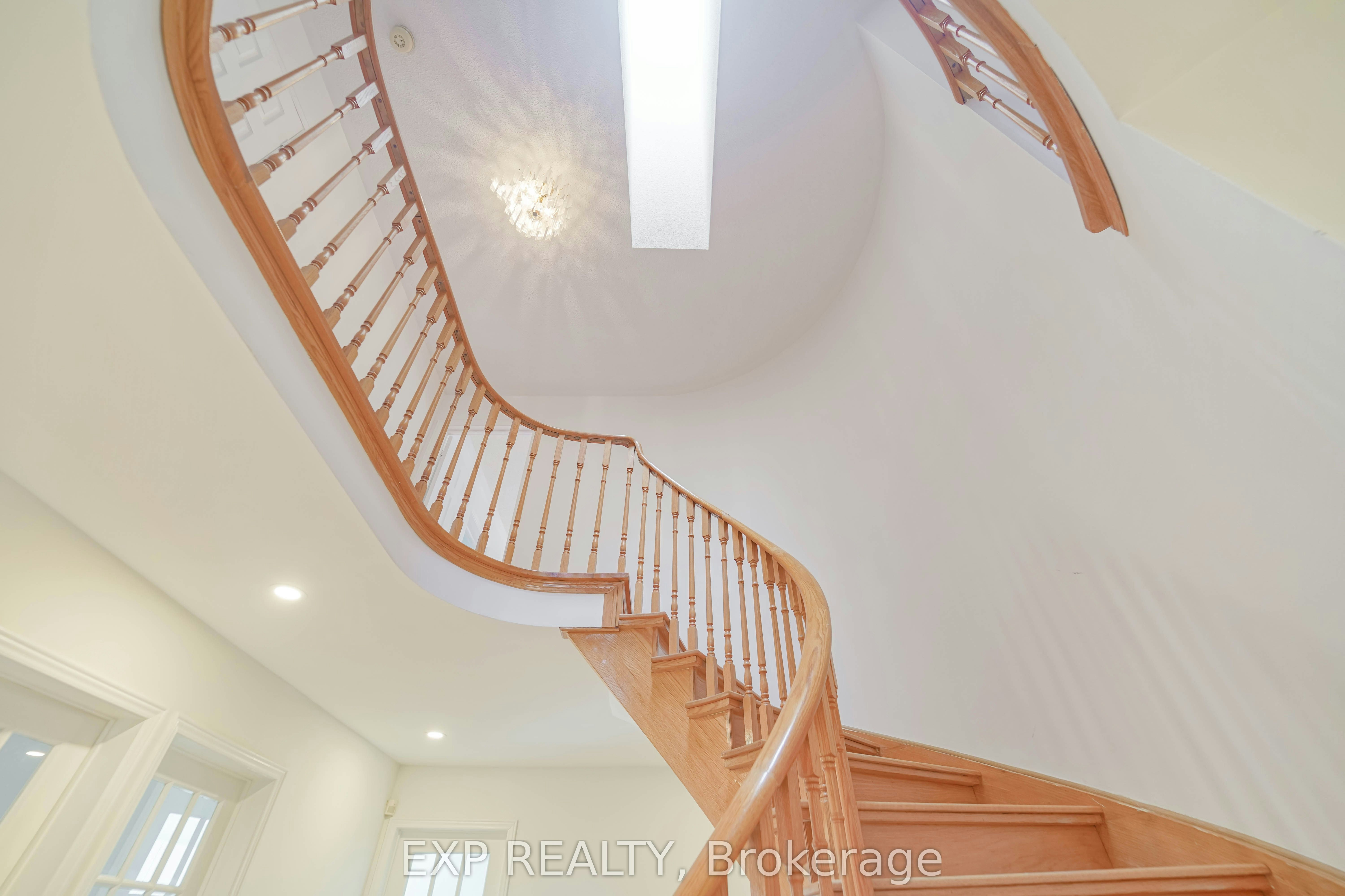 195 Savage Road, Newmarket, ON, L3X 1R6 - 13