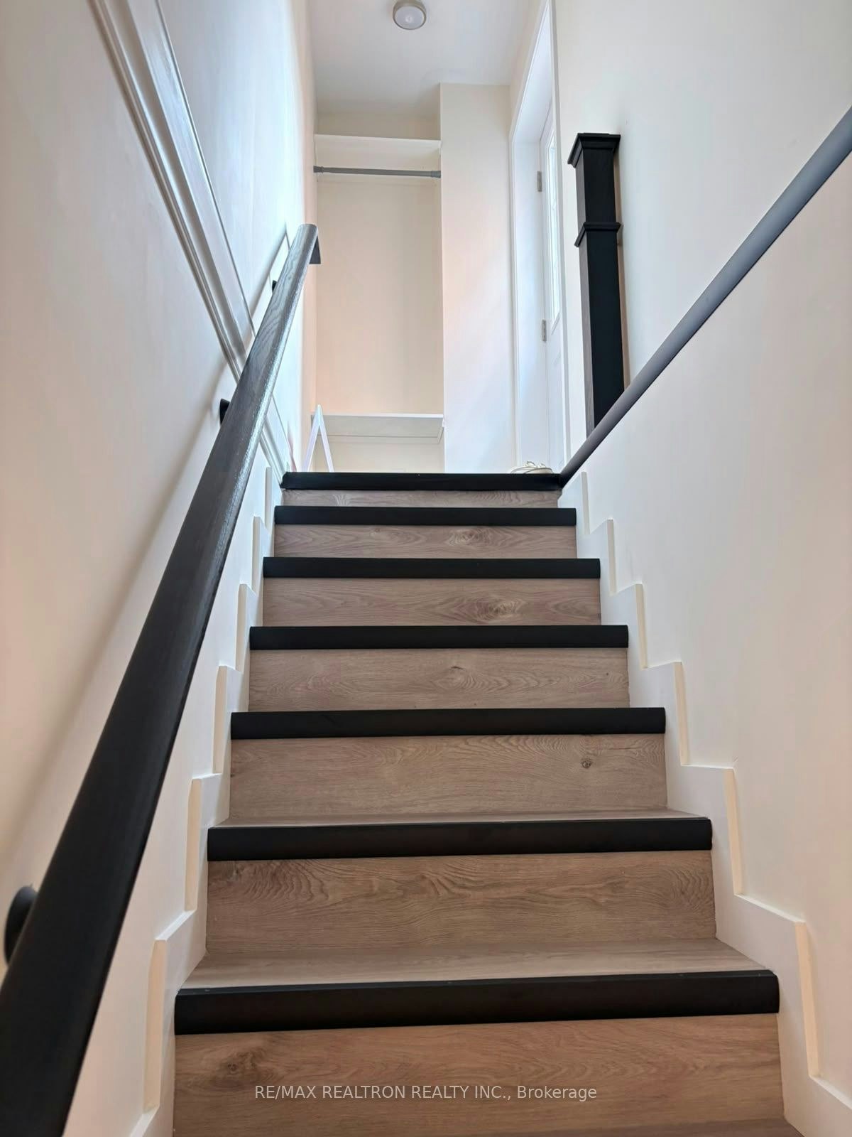 Bsmt-158 Wainscot Avenue, Newmarket, ON, L3X 2X6 - 22