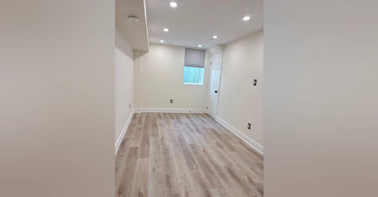 Bsmt-158 Wainscot Avenue, Newmarket, ON, L3X 2X6 - 4