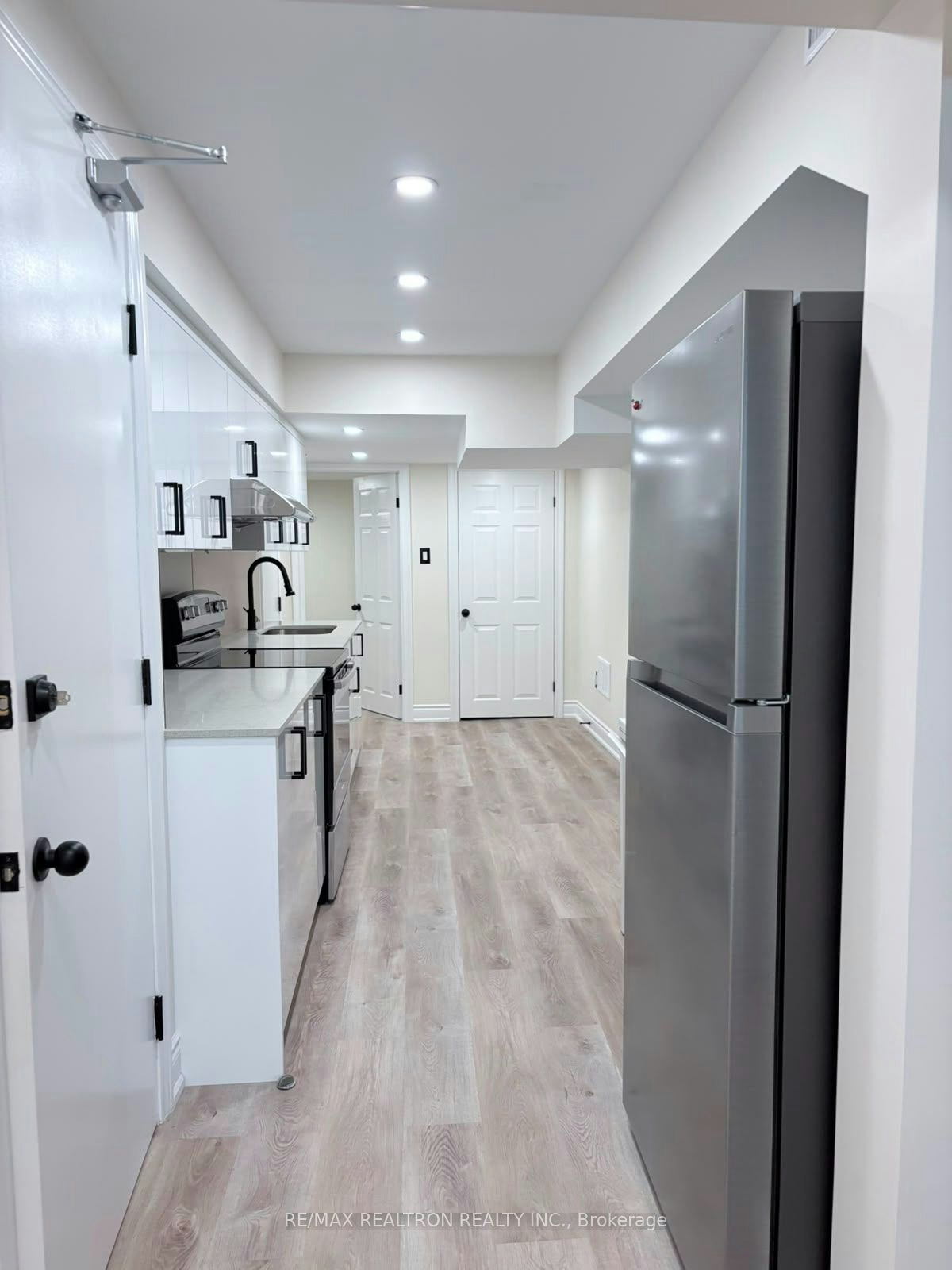 Bsmt-158 Wainscot Avenue, Newmarket, ON, L3X 2X6 - 20