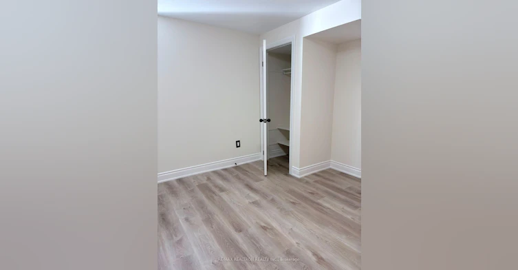 Bsmt-158 Wainscot Avenue, Newmarket, ON, L3X 2X6 - 18
