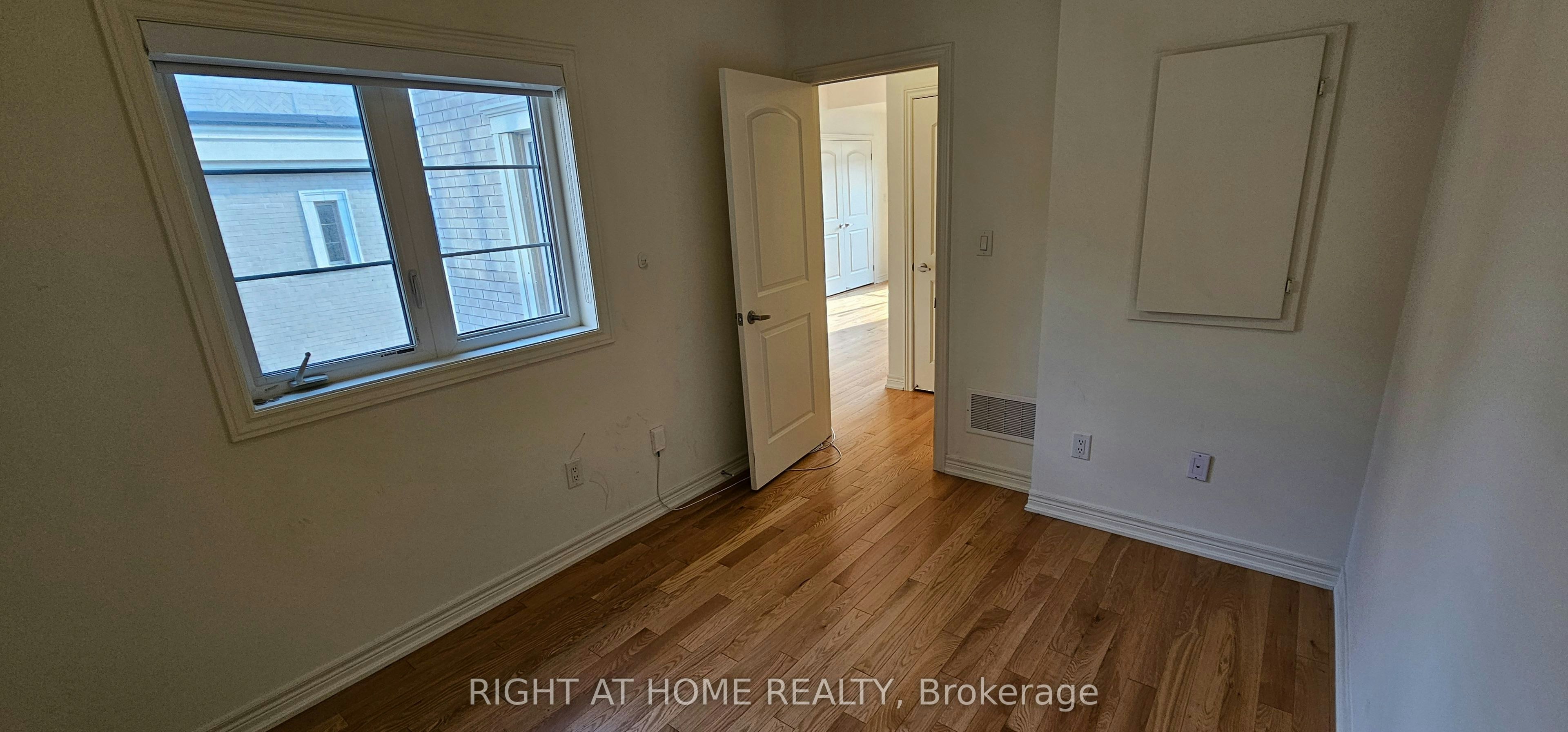 Upper-9430 Bayview Avenue, Richmond Hill, ON, L4C 5G9 - 14