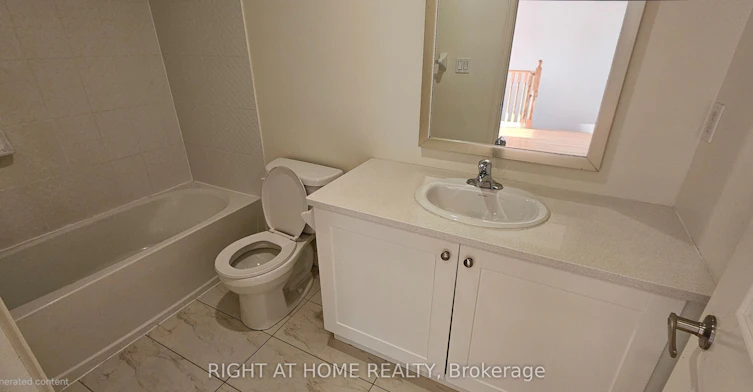 Upper-9430 Bayview Avenue, Richmond Hill, ON, L4C 5G9 - 10