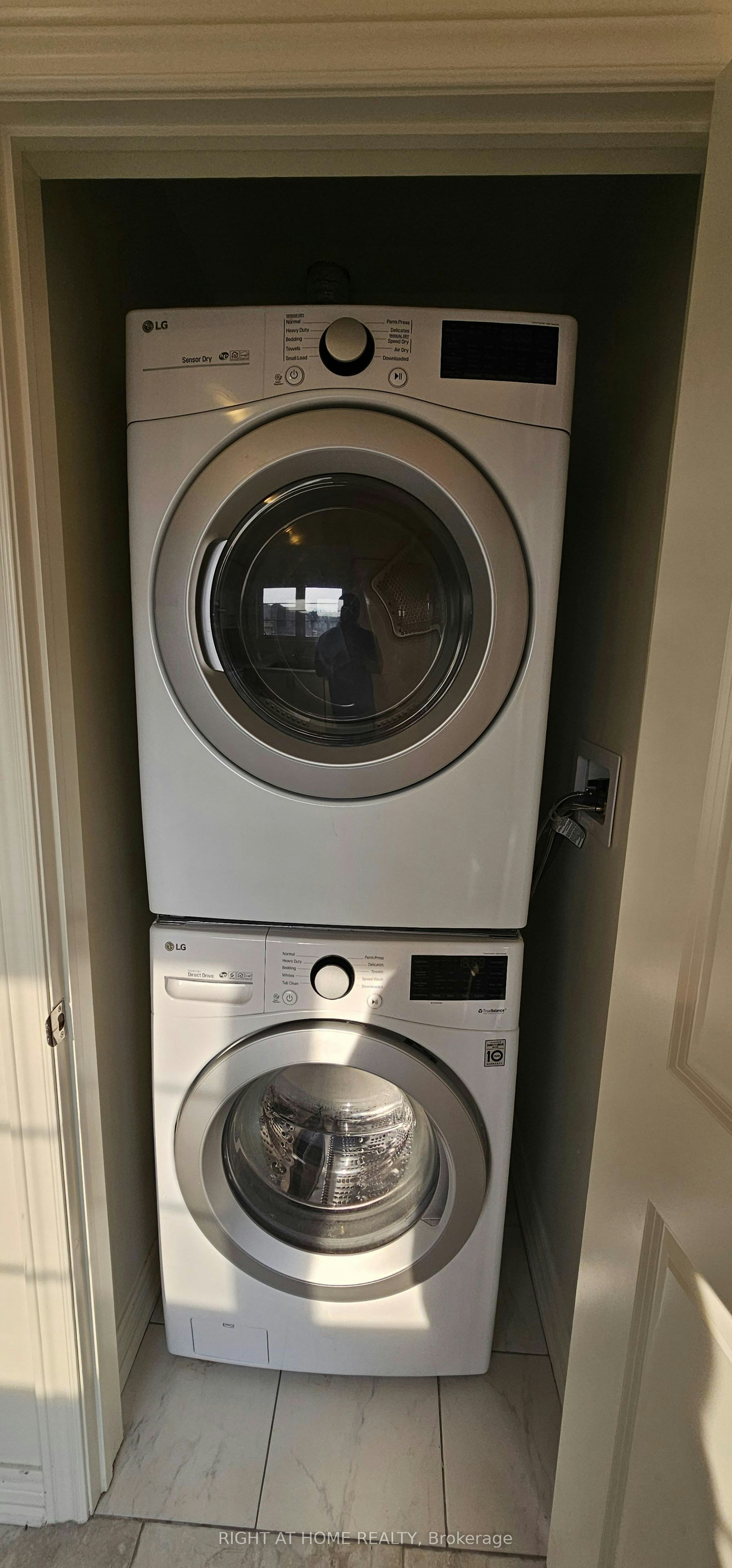 Upper-9430 Bayview Avenue, Richmond Hill, ON, L4C 5G9 - 15