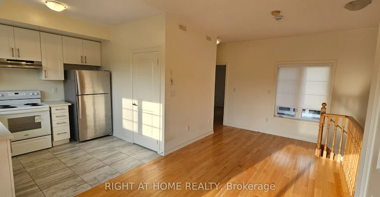 Upper-9430 Bayview Avenue, Richmond Hill, ON, L4C 5G9 - 8