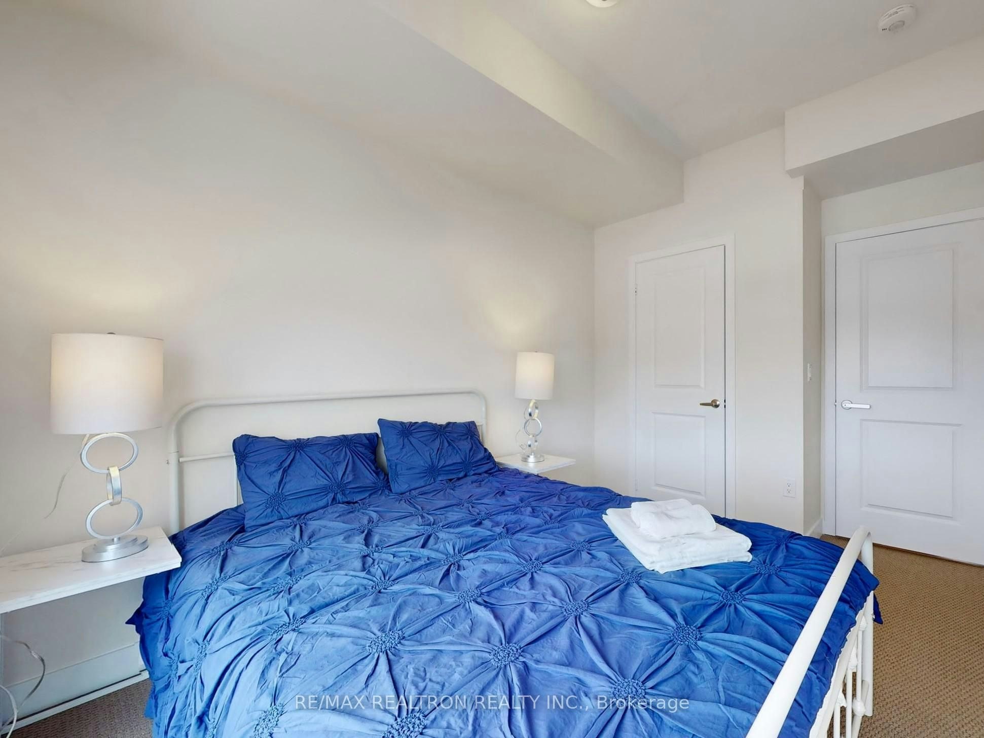 Rm 3-45 Credit Lane, Richmond Hill, ON, L4E 1G9 - 17