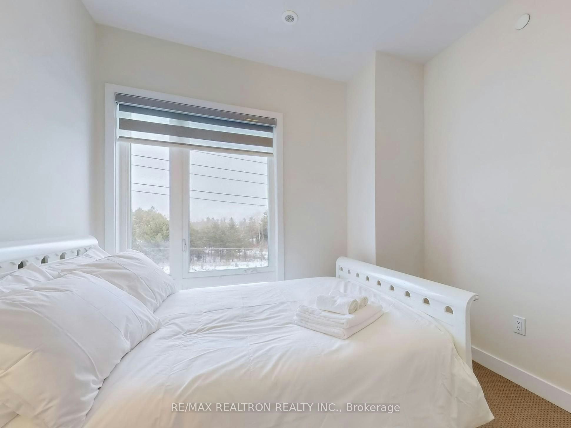 Rm 4-45 Credit Lane, Richmond Hill, ON, L4E 1G9 - 19