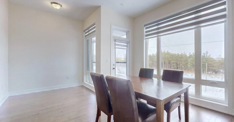 Rm 3-45 Credit Lane, Richmond Hill, ON, L4E 1G9 - 5