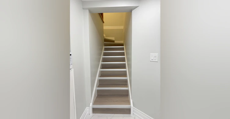 58 Squire Drive, Richmond Hill, ON, L4S 1C5 - 5